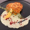 Риссоль из семги со сливочно-шпинатным соусом